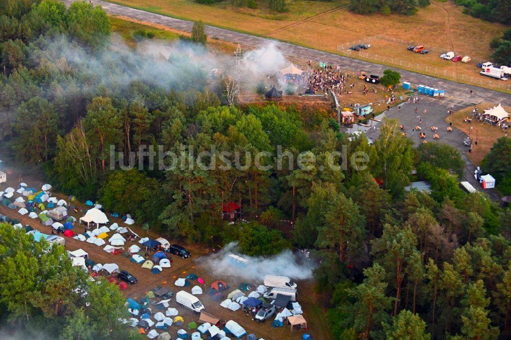 Luftbild Werneuchen - Gelände des Aware - Musik- Festival in Werneuchen im Bundesland Brandenburg, Deutschland
