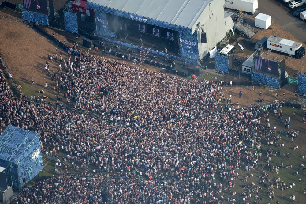 Luftaufnahme Nordholz - Gelände des Deichbrand Festival Musik- Festival in Nordholz im Bundesland Niedersachsen, Deutschland