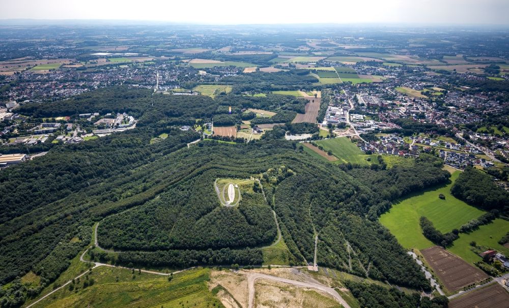 Luftbild Bergkamen - Gelände der ehemaligen Bergbau- Halde Halde Großes Holz in Bergkamen im Bundesland Nordrhein-Westfalen - NRW, Deutschland