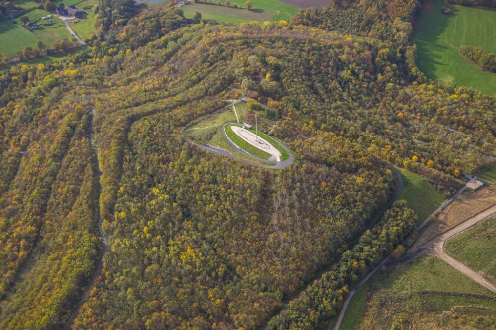 Luftaufnahme Bergkamen - Gelände der ehemaligen Bergbau- Halde Halde Großes Holz in Bergkamen im Bundesland Nordrhein-Westfalen - NRW, Deutschland