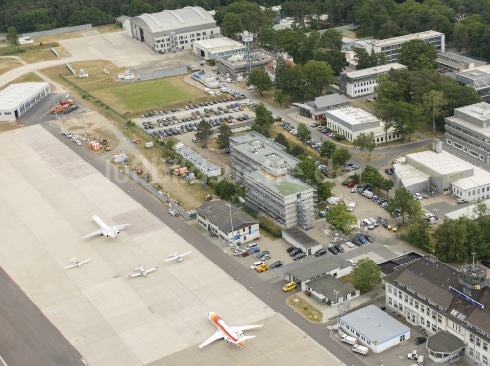 Luftaufnahme Braunschweig - Gelände des Flughafen Braunschweig-Wolfsburg in Braunschweig im Bundesland Niedersachsen, Deutschland