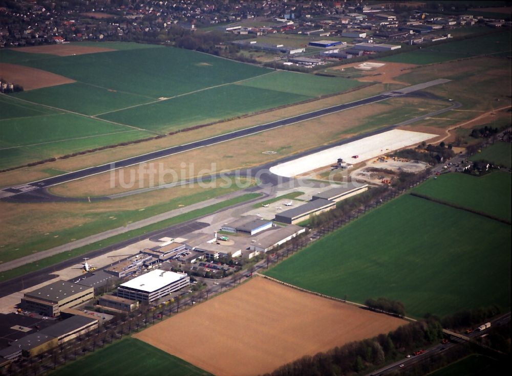 Dortmund aus der Vogelperspektive: Gelände des Flughafen in Dortmund im Bundesland Nordrhein-Westfalen, Deutschland