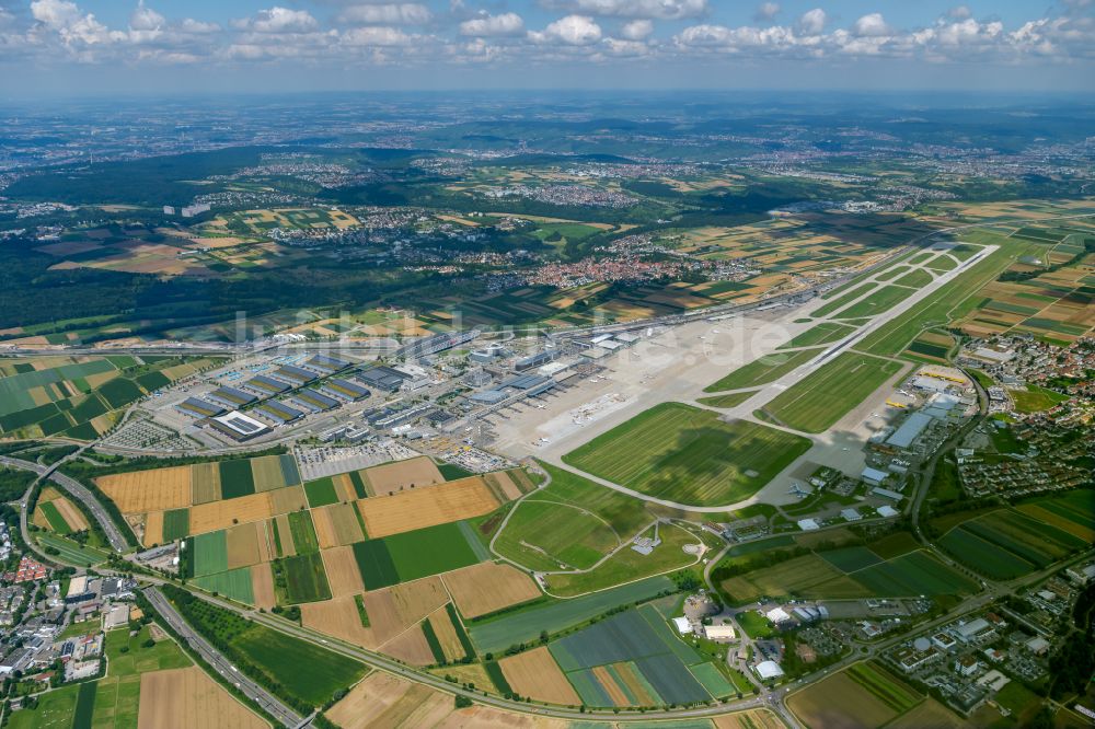 Leinfelden-Echterdingen aus der Vogelperspektive: Gelände des Flughafen Stuttgart in Leinfelden-Echterdingen im Bundesland Baden-Württemberg, Deutschland