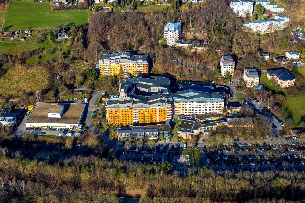 Luftbild Herdecke - Gelände des Gemeinschaftskrankenhaus Herdecke im Stadtteil Westende in Herdecke in Nordrhein-Westfalen