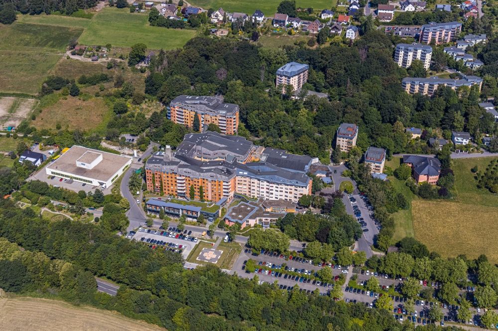 Luftbild Herdecke - Gelände des Gemeinschaftskrankenhaus Herdecke im Stadtteil Westende in Herdecke in Nordrhein-Westfalen