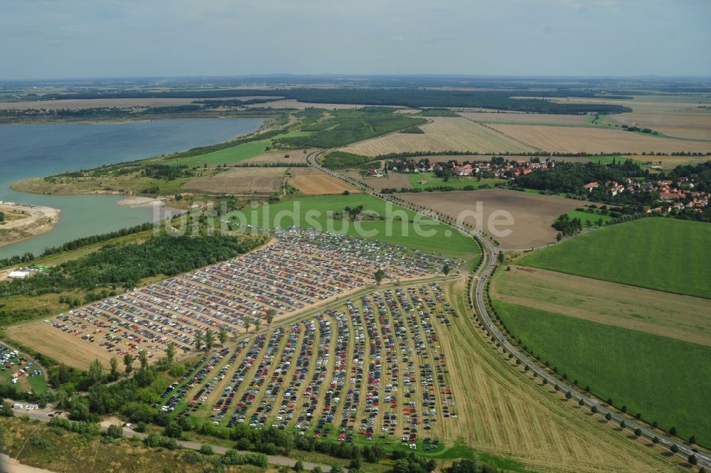 Großpösna von oben - Gelände des Highfield Festivals, dem größten Indie - Rock Festival in Ostdeutschland am Ufer des Störmthaler Sees bei Großpösna in Sachsen
