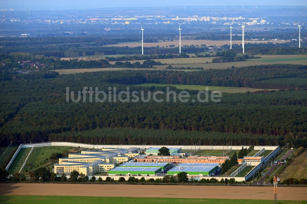 Luftaufnahme Burg - Gelände der Justizvollzugsanstalt JVA in Burg im Bundesland Sachsen-Anhalt