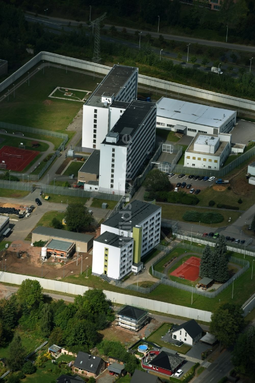 Chemnitz von oben - Gelände der Justizvollzugsanstalt JVA in Chemnitz im Bundesland Sachsen
