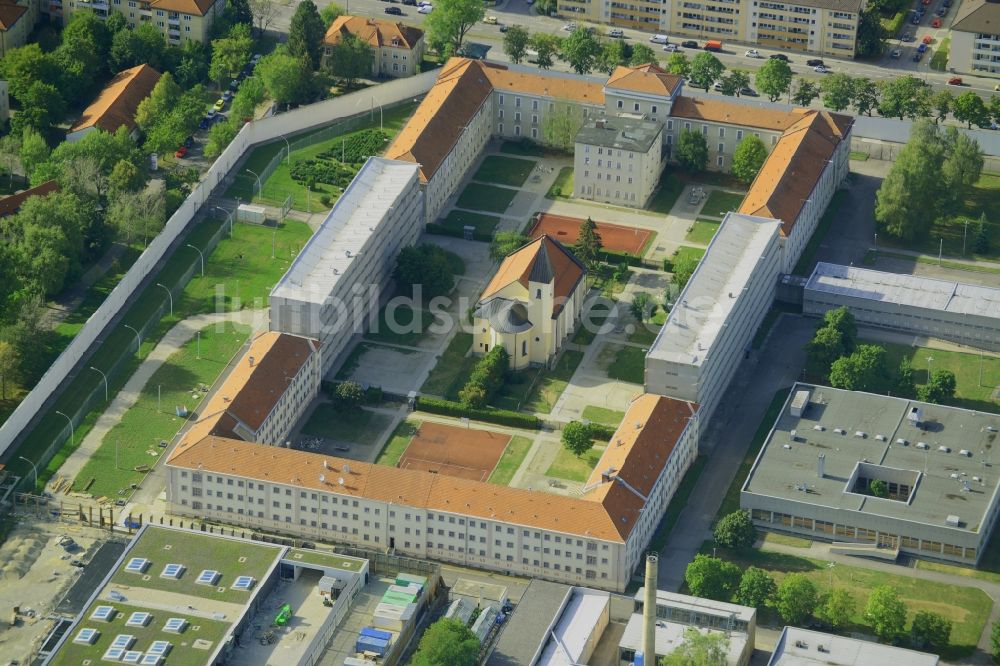 Luftbild München - Gelände der Justizvollzugsanstalt JVA in München im Bundesland Bayern