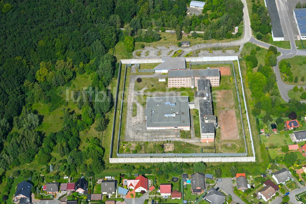Luftaufnahme Neubrandenburg - Gelände der Justizvollzugsanstalt JVA Neubrandenburg im Bundesland Mecklenburg-Vorpommern