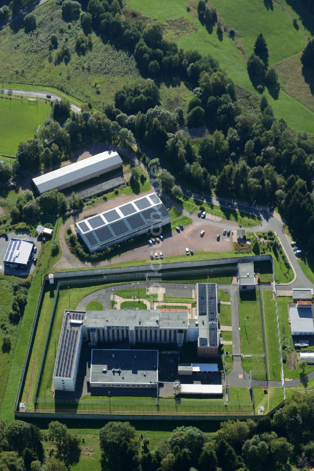 Luftbild Suhl - Gelände der Justizvollzugsanstalt JVA in Suhl im Bundesland Thüringen