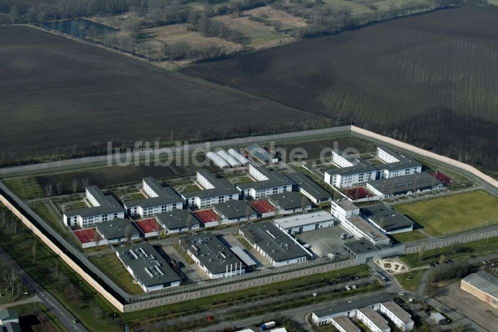 Tonna von oben - Gelände der Justizvollzugsanstalt JVA in Tonna im Bundesland Thüringen