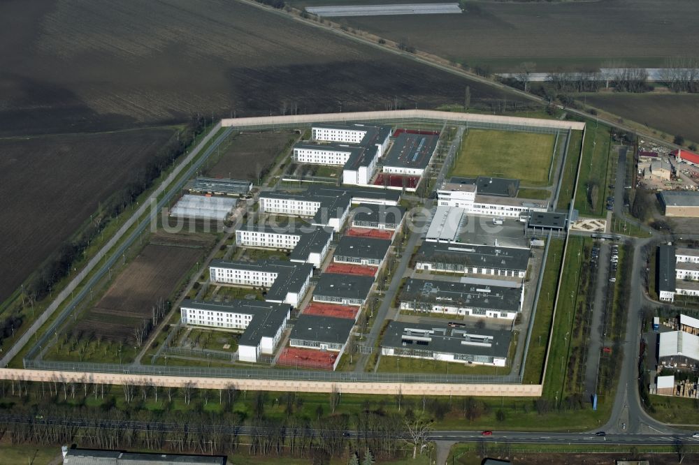 Tonna aus der Vogelperspektive: Gelände der Justizvollzugsanstalt JVA in Tonna im Bundesland Thüringen