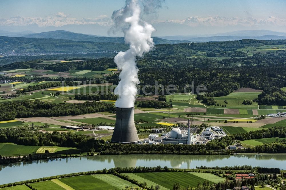 Luftaufnahme Leibstadt - Gelände des Kernkraftwerk in Leibstadt im Kanton Aargau, Schweiz