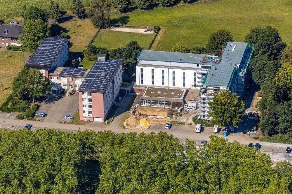 Luftbild Bottrop - Gelände der Klinik Marienhospital an der Josef-Albers-Straße in Bottrop im Bundesland Nordrhein-Westfalen