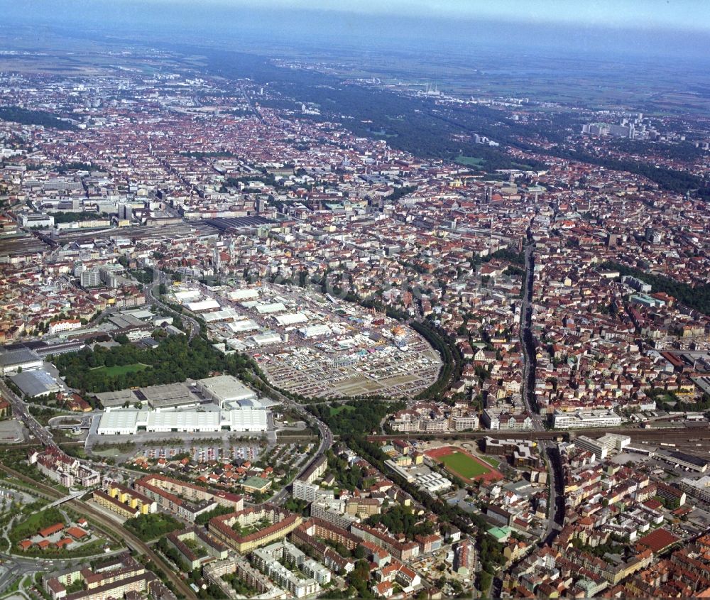 Luftaufnahme München - Gelände des Oktober Festival in München im Bundesland Bayern, Deutschland