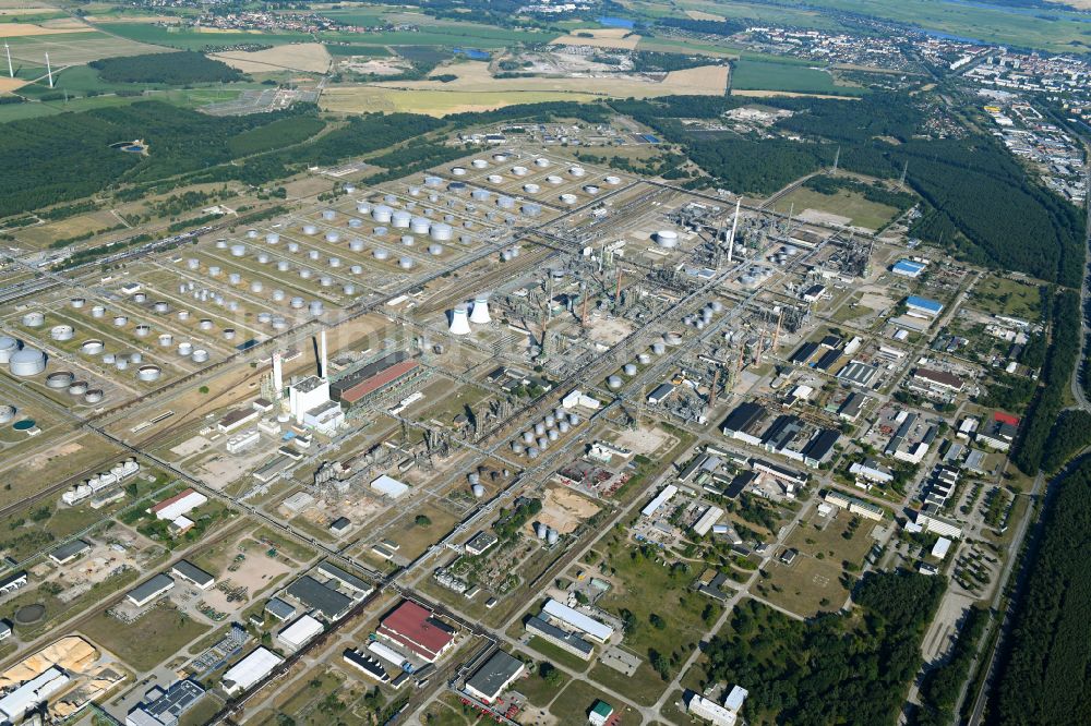 Luftaufnahme Schwedt/Oder - Gelände der PCK Raffinerie GmbH in Schwedt/Oder im Bundeslandes Brandenburg