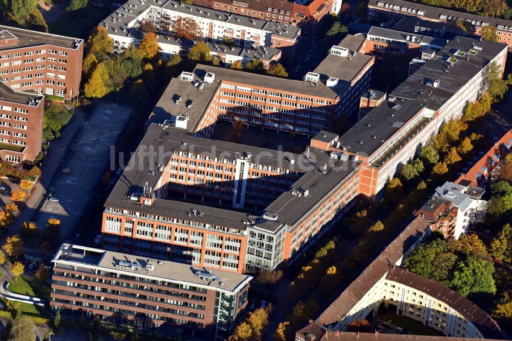 Luftbild Hamburg - Gerichts- Gebäudekomplex des Amtsgericht Barmbek im Ortsteil Barmbek in Hamburg, Deutschland