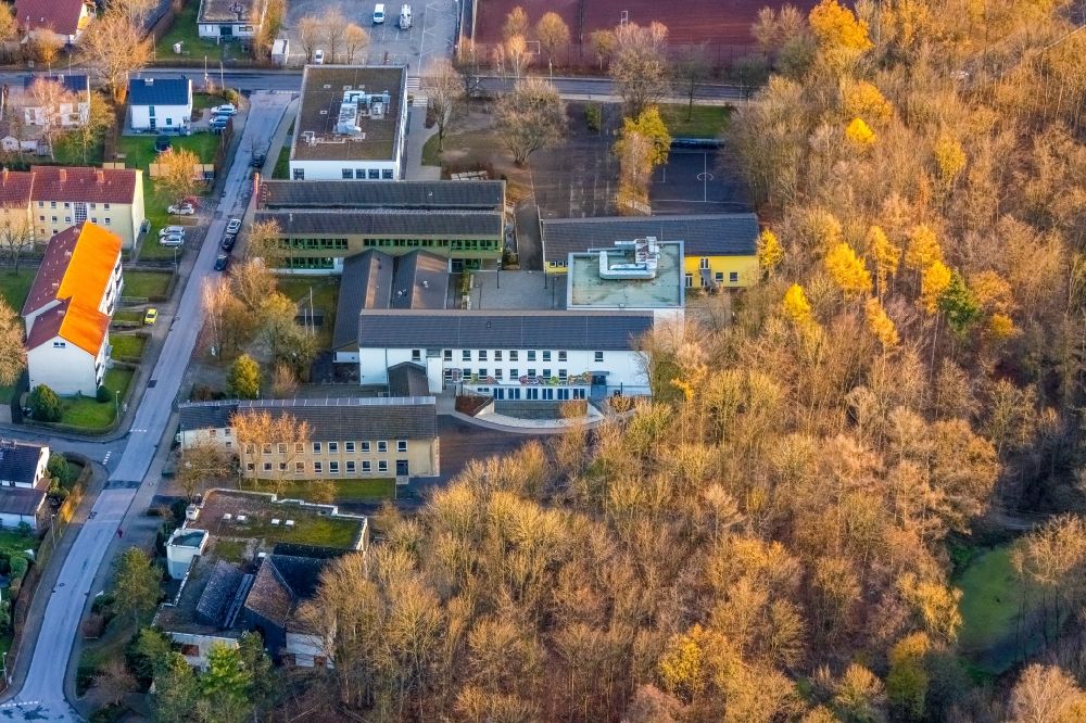 Luftaufnahme Wickede (Ruhr) - Gerkenschule in Wickede (Ruhr) im Bundesland Nordrhein-Westfalen, Deutschland