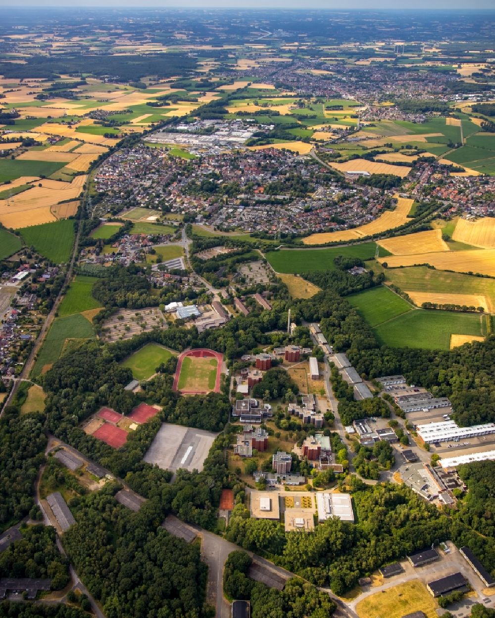 Luftbild Bork - Gesamtübersicht und Stadtgebiet mit Außenbezirken und Innenstadtbereich in Bork im Bundesland Nordrhein-Westfalen, Deutschland