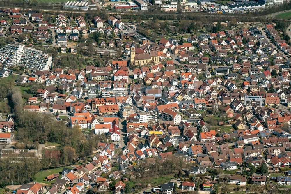Luftbild Schwieberdingen - Gesamtübersicht und Stadtgebiet mit Außenbezirken und Innenstadtbereich in Schwieberdingen im Bundesland Baden-Württemberg, Deutschland
