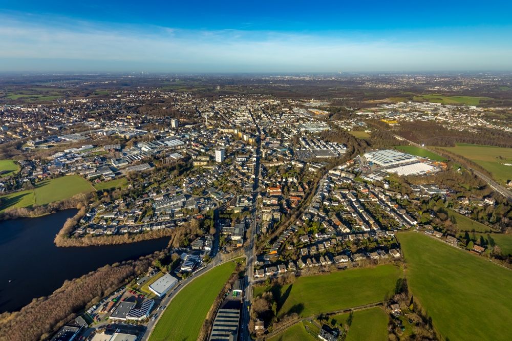 Luftbild Velbert - Gesamtübersicht und Stadtgebiet mit Außenbezirken und Innenstadtbereich in Velbert im Bundesland Nordrhein-Westfalen, Deutschland