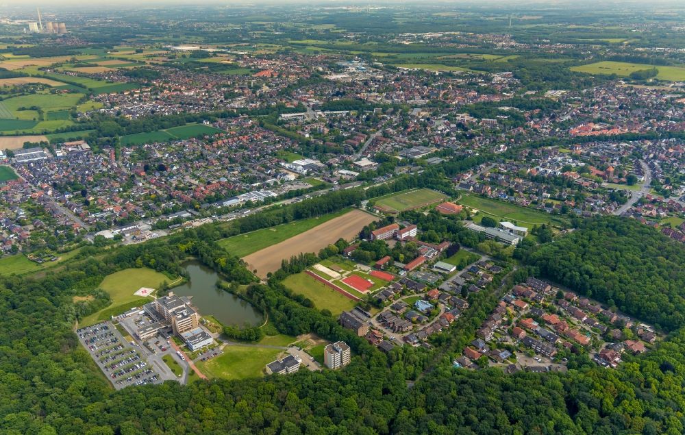 Werne von oben - Gesamtübersicht und Stadtgebiet mit Außenbezirken und Innenstadtbereich in Werne im Bundesland Nordrhein-Westfalen, Deutschland