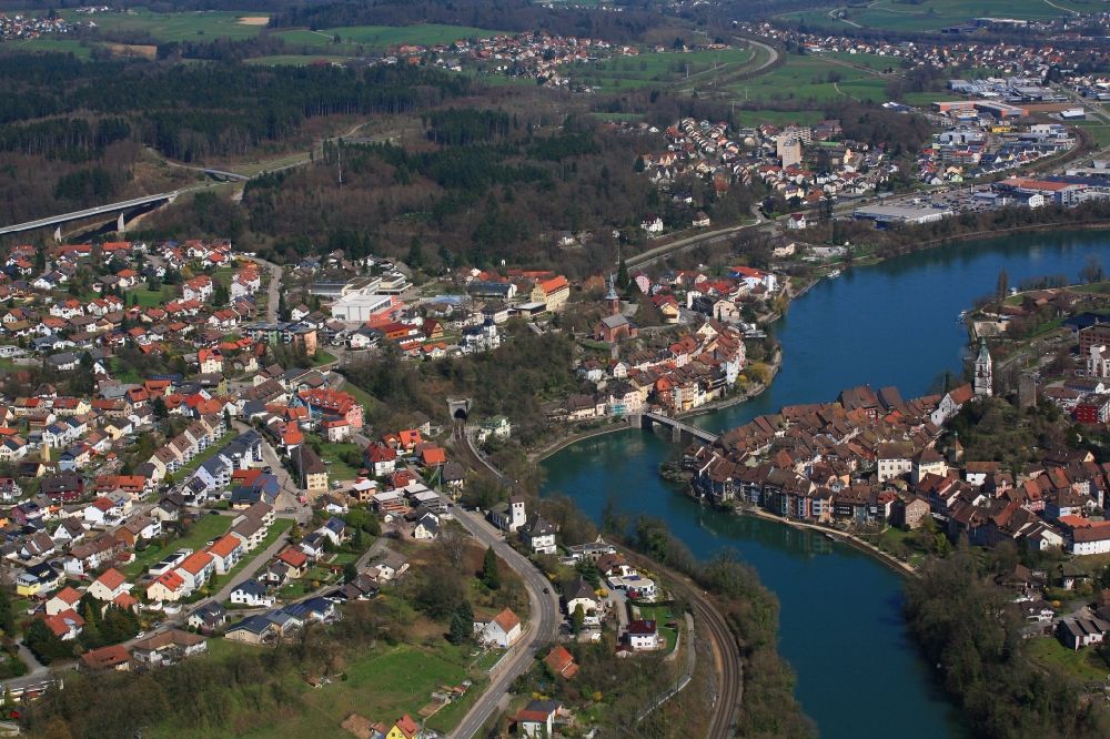 Luftbild Laufenburg - Gesamtübersicht und Stadtgebiet von Laufenburg am Rhein im Bundesland Baden-Württemberg, Deutschland