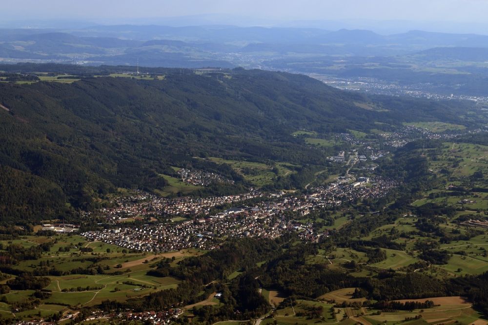 Wehr aus der Vogelperspektive: Gesamtübersicht und Stadtgebiet von Wehr am Hotzenwald im Bundesland Baden-Württemberg, Deutschland