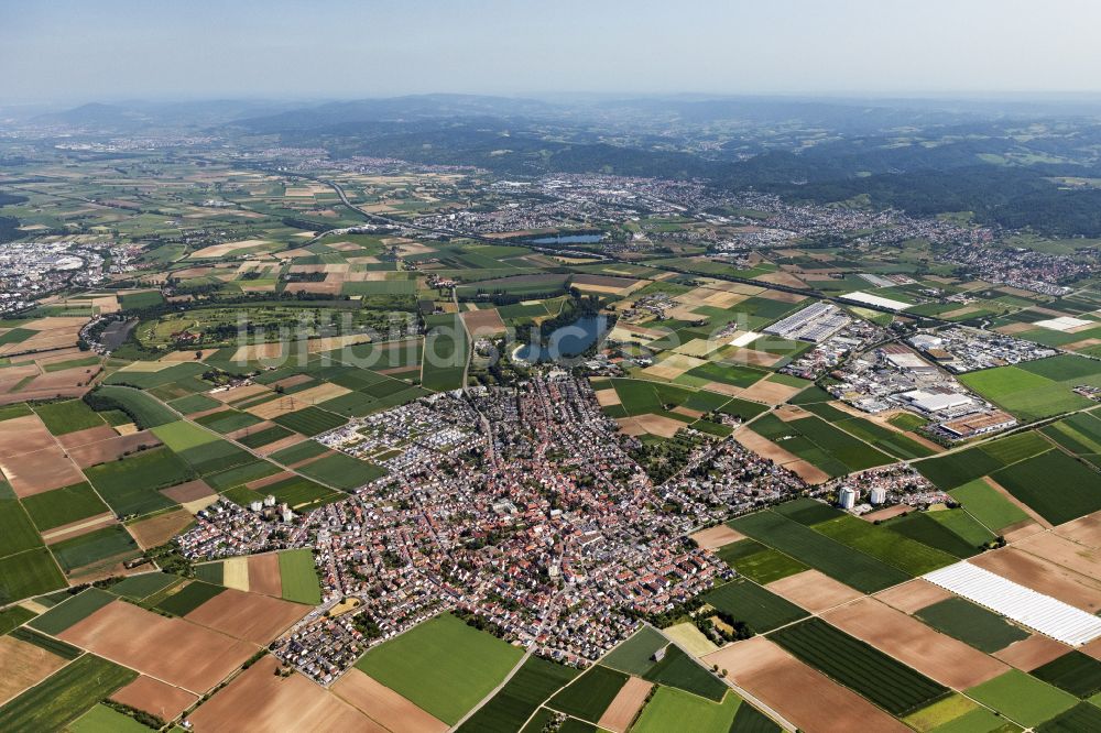 Heddesheim von oben - Gesamtübersicht des Stadtgebietes in Heddesheim im Bundesland Baden-Württemberg, Deutschland