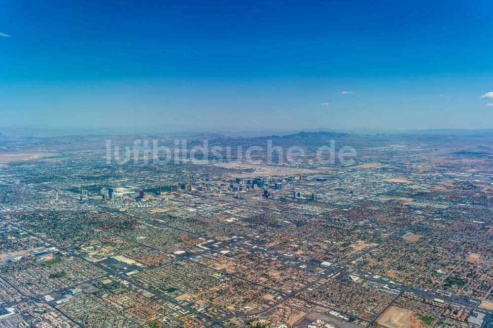 Luftbild Las Vegas - Gesamtübersicht des Stadtgebietes in Las Vegas in Nevada, USA