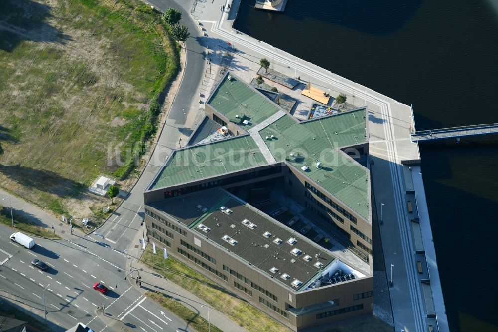 Luftaufnahme Rostock - Geschäftshauses der Centogene AG in Rostock im Bundesland Mecklenburg-Vorpommern, Deutschland