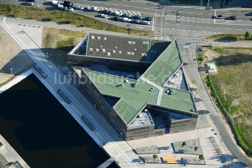 Luftaufnahme Rostock - Geschäftshauses der Centogene AG in Rostock im Bundesland Mecklenburg-Vorpommern, Deutschland