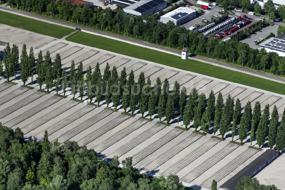 Luftaufnahme Dachau - Geschichts- Denkmal KZ- Gedenkstätte Dachau in Dachau im Bundesland Bayern