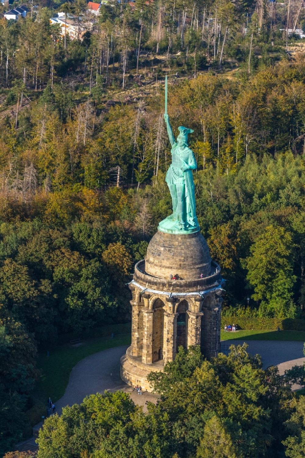 Luftbild Detmold - Geschichts- Denkmal Hermannsdenkmal im Teuteburger Wald in Detmold im Bundesland Nordrhein-Westfalen