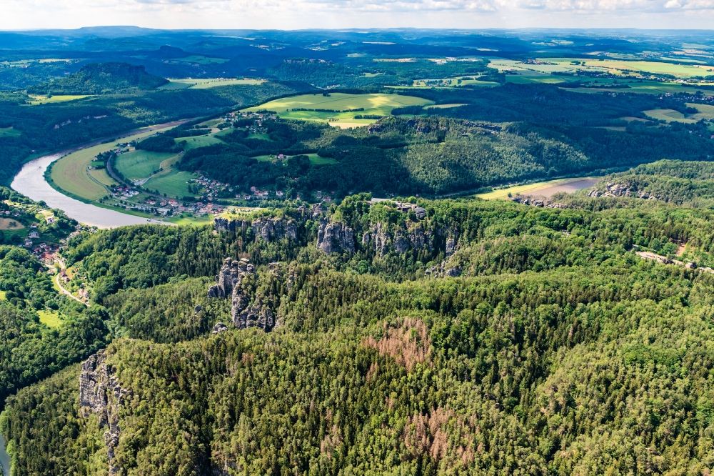 Luftbild Rathen - Gesteinsformation Ferdinandstein am Basteiweg in Lohmen an der Elbe im Bundesland Sachsen, Deutschland