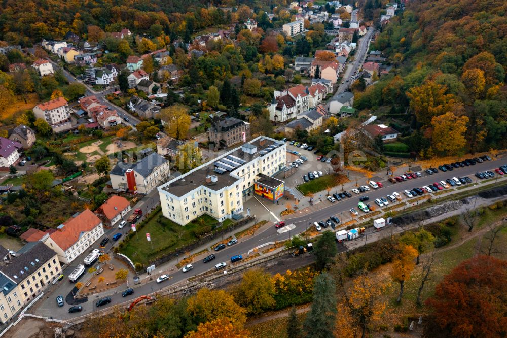Luftaufnahme Bad Freienwalde (Oder) - Gesundheitszentrum und Ärztehaus Schloßpark- Ambulanz in Bad Freienwalde (Oder) im Bundesland Brandenburg, Deutschland
