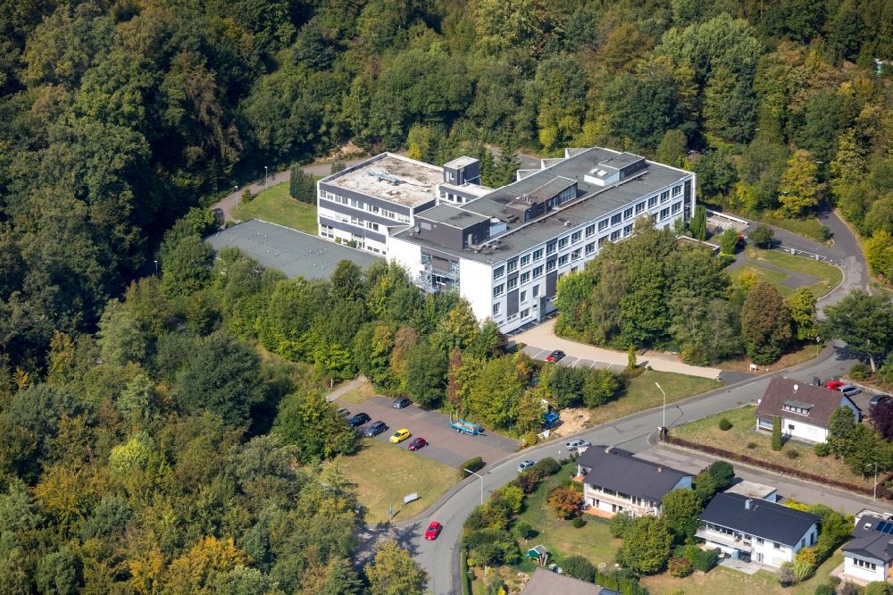 Luftbild Kreuztal - Gesundheitszentrum und Ärztehaus an der Dr.-Stelbrink-Straße in Kreuztal im Bundesland Nordrhein-Westfalen, Deutschland