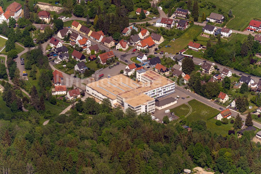 Albstadt aus der Vogelperspektive: Gewerbegebiet in Albstadt im Bundesland Baden-Württemberg, Deutschland