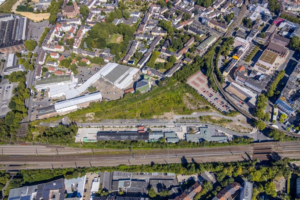 Luftbild Bochum - Gewerbegebiet mit Blick auf das Kulturzentrum Rotunde Bochum am Konrad-Adenauer-Platz im Ortsteil Innenstadt in Bochum im Bundesland Nordrhein-Westfalen, Deutschland