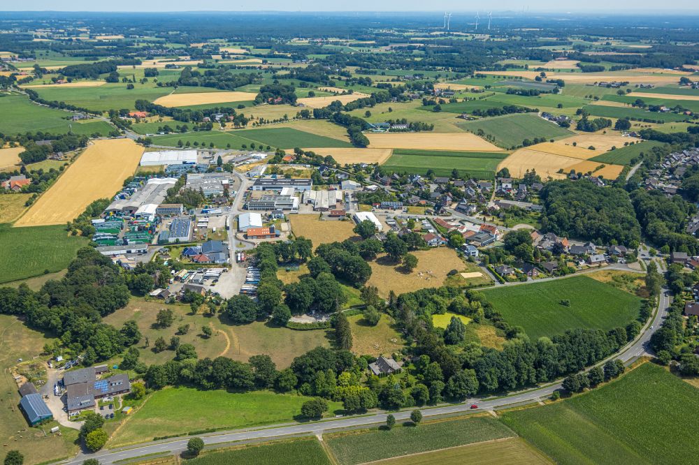 Luftaufnahme Brünen - Gewerbegebiet in Brünen im Bundesland Nordrhein-Westfalen, Deutschland