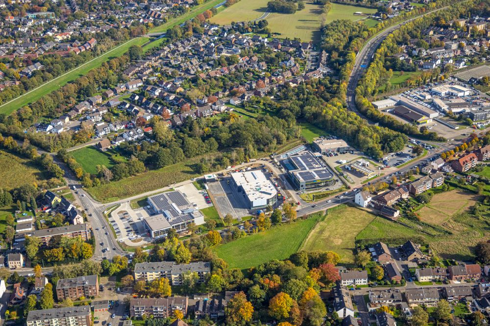 Luftaufnahme Dinslaken - Gewerbegebiet in Dinslaken im Bundesland Nordrhein-Westfalen, Deutschland