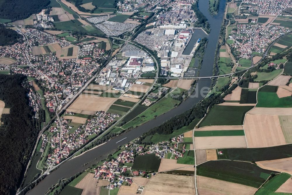 Luftbild Saal an der Donau - Gewerbegebiet und Hafen in Saal an der