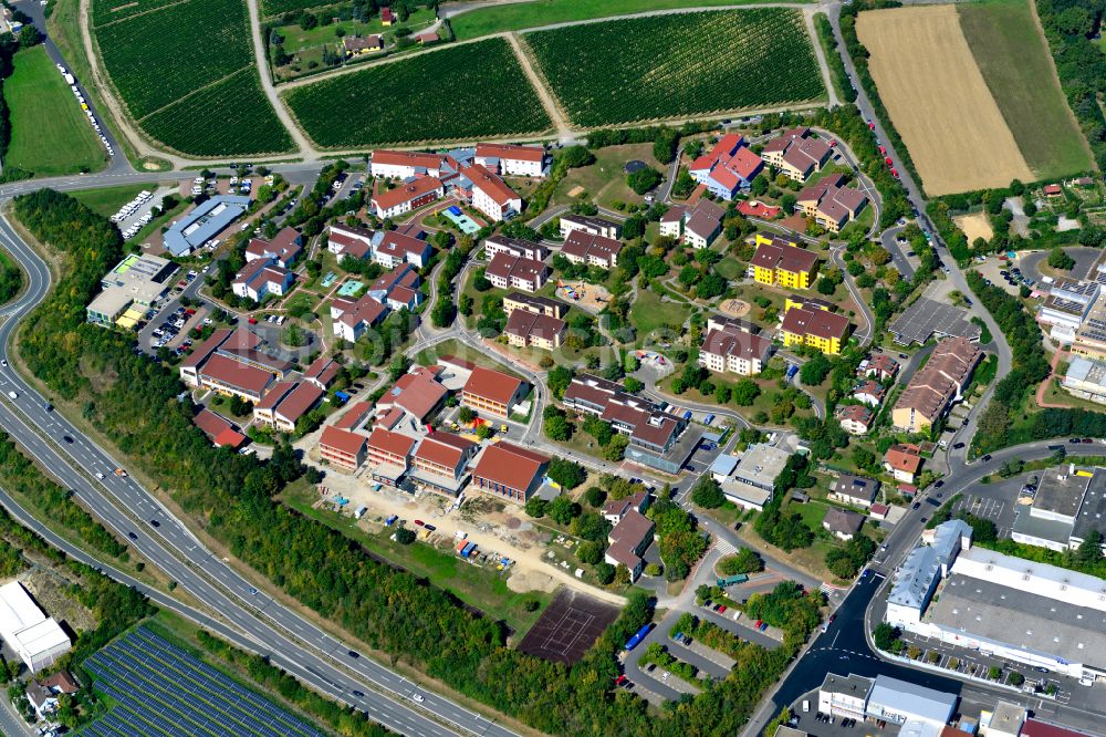 Lengfeld von oben - Gewerbegebiet in Lengfeld im Bundesland Bayern, Deutschland