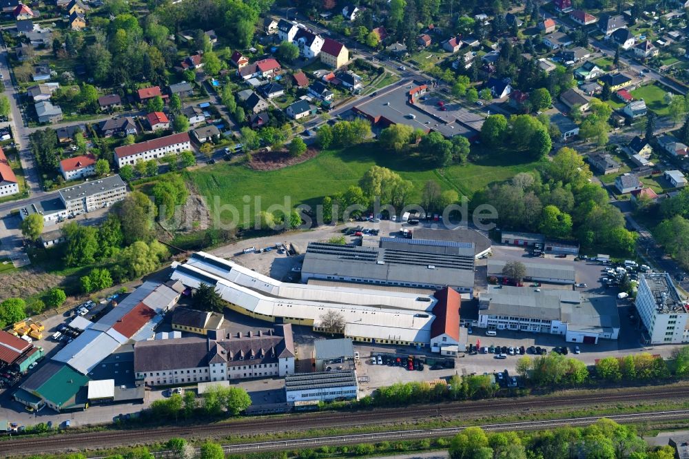 Luftaufnahme Neuenhagen - Gewerbegebiet am Rosa-Luxemburg-Damm in Neuenhagen im Bundesland Brandenburg, Deutschland