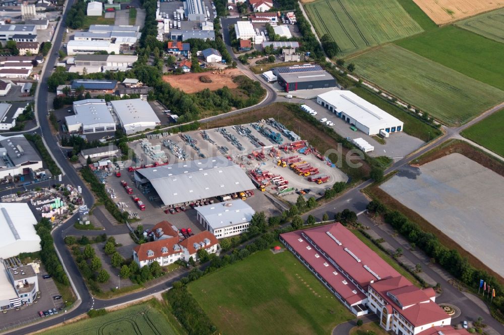 Eichenzell von oben - Gewerbegebiet mit WEMO-tec GmbH im Ortsteil Welkers in Eichenzell im Bundesland Hessen, Deutschland