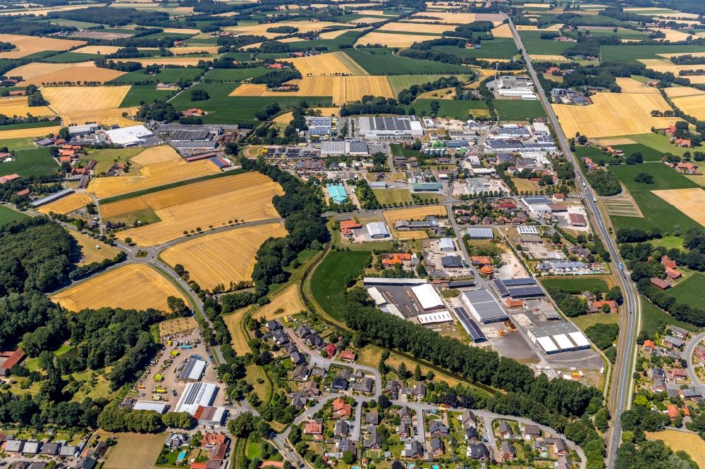 Luftaufnahme Beelen - Gewerbegebiet am Westring in Beelen im Bundesland Nordrhein-Westfalen, Deutschland