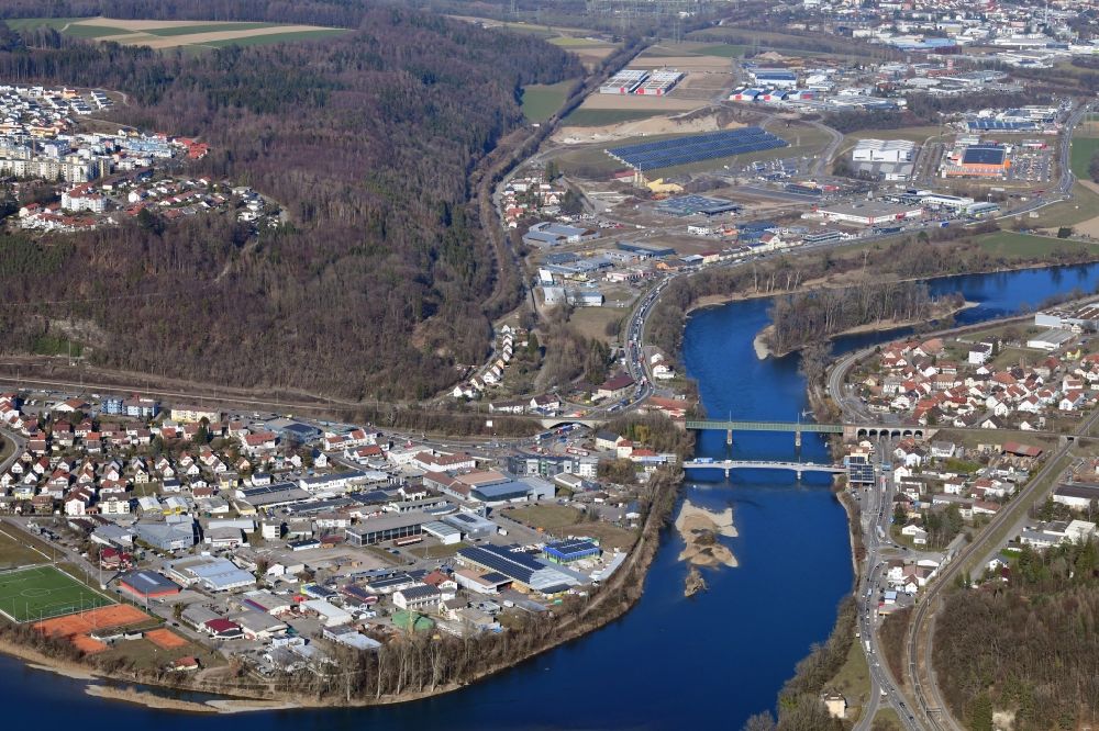 Luftaufnahme Waldshut-Tiengen - Gewerbegebiete Schmittenau und Hochrheinpark am Rhein in Waldshut-Tiengen im Bundesland Baden-Württemberg, Deutschland