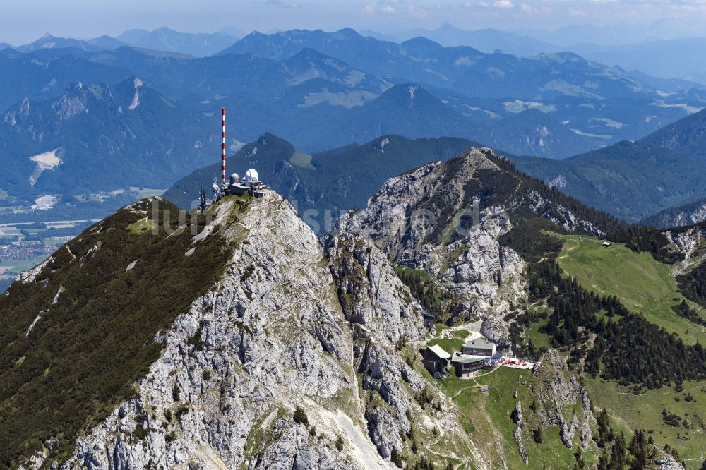 Luftbild Bayrischzell - Gipfel des Wendelsteinmassivs in den Alpen bei Bayrischzell im Bundesland Bayern