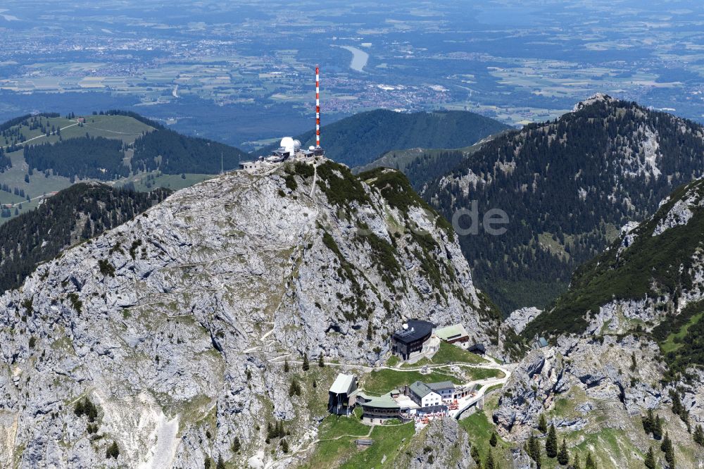 Luftbild Bayrischzell - Gipfel des Wendelsteinmassivs in den Alpen bei Bayrischzell im Bundesland Bayern